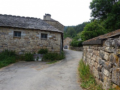 Les Salelles2